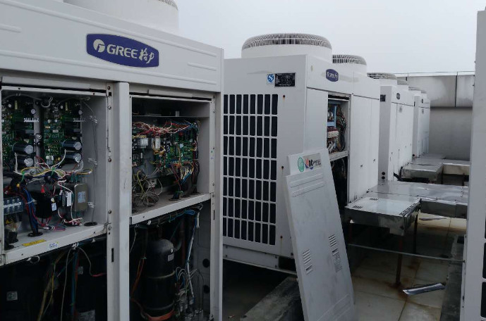 在設(shè)計師的工作中，客戶都有一定的知識水平