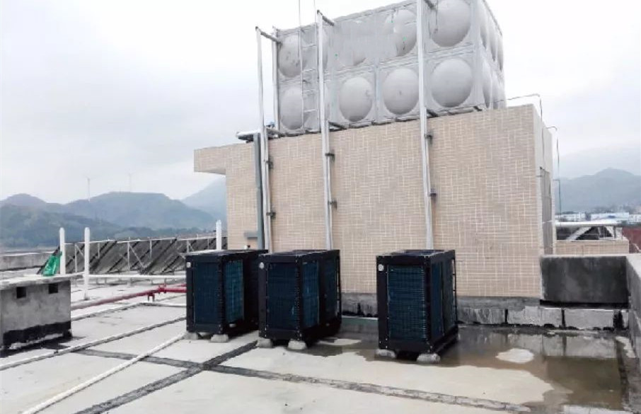 在設(shè)計(jì)師的工作中，客戶都有一定的知識水平